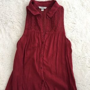 Sleeveless Red Button - Down